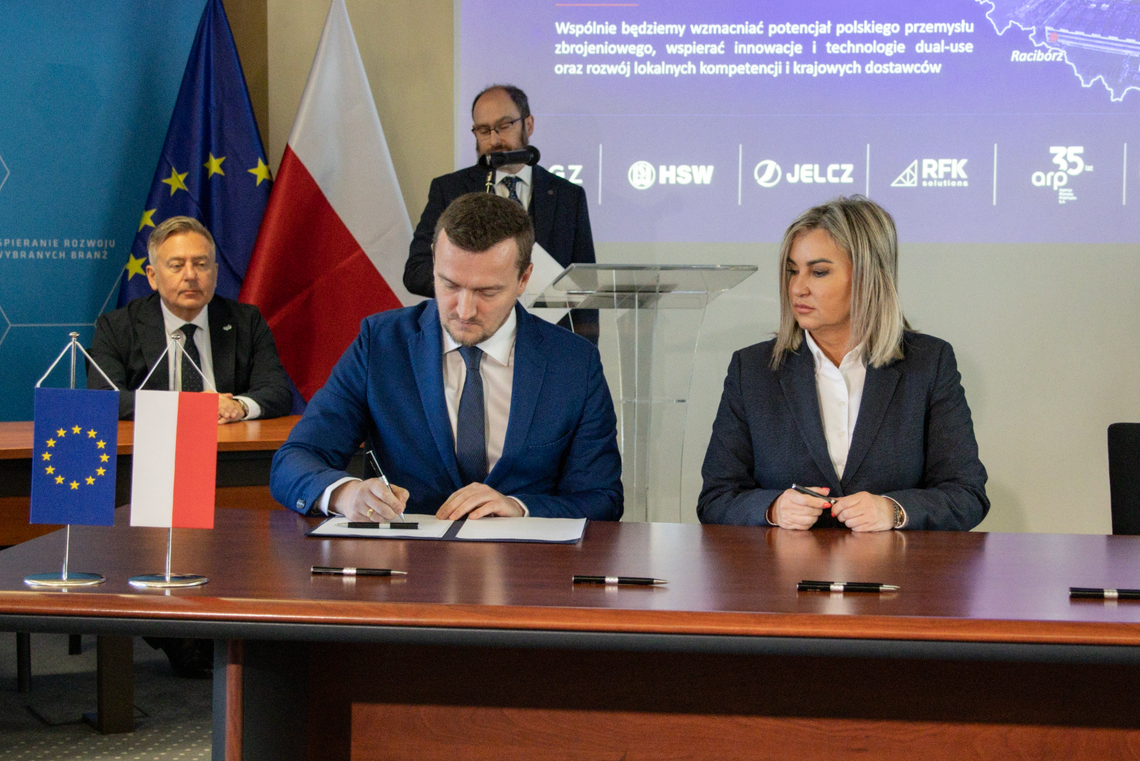 Porozumienie spółki "Jelcz" z syndykiem