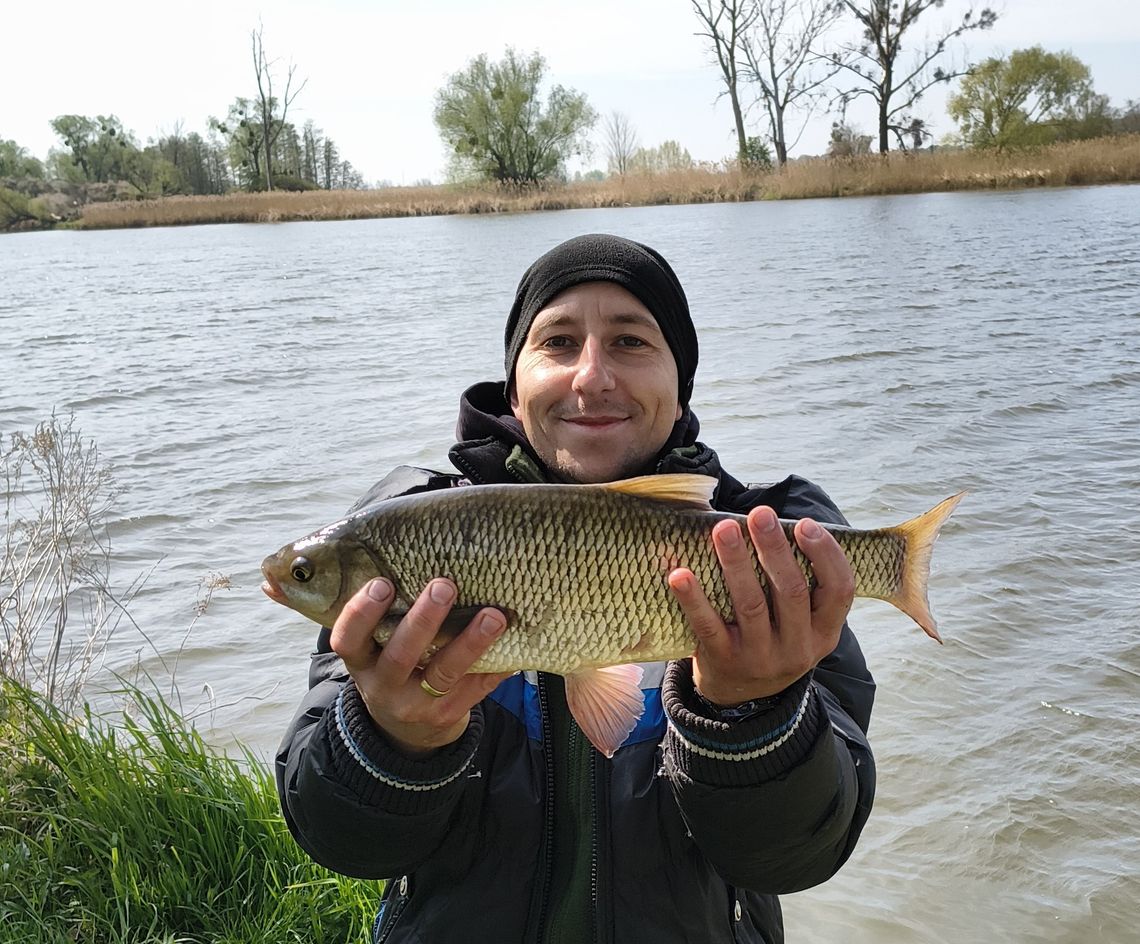 Poszedł na leszcza, a wyciągnął jazia. I to jakiego!