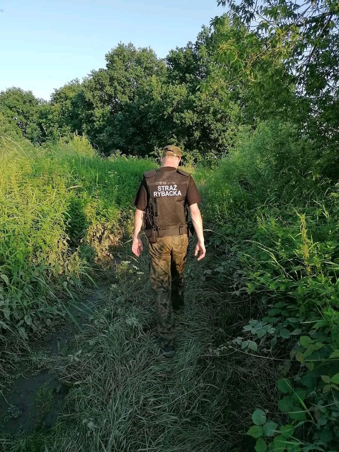 Powiat nie chce być marionetką, ale jeszcze tym razem komendanta straży rybackiej "klepnął"