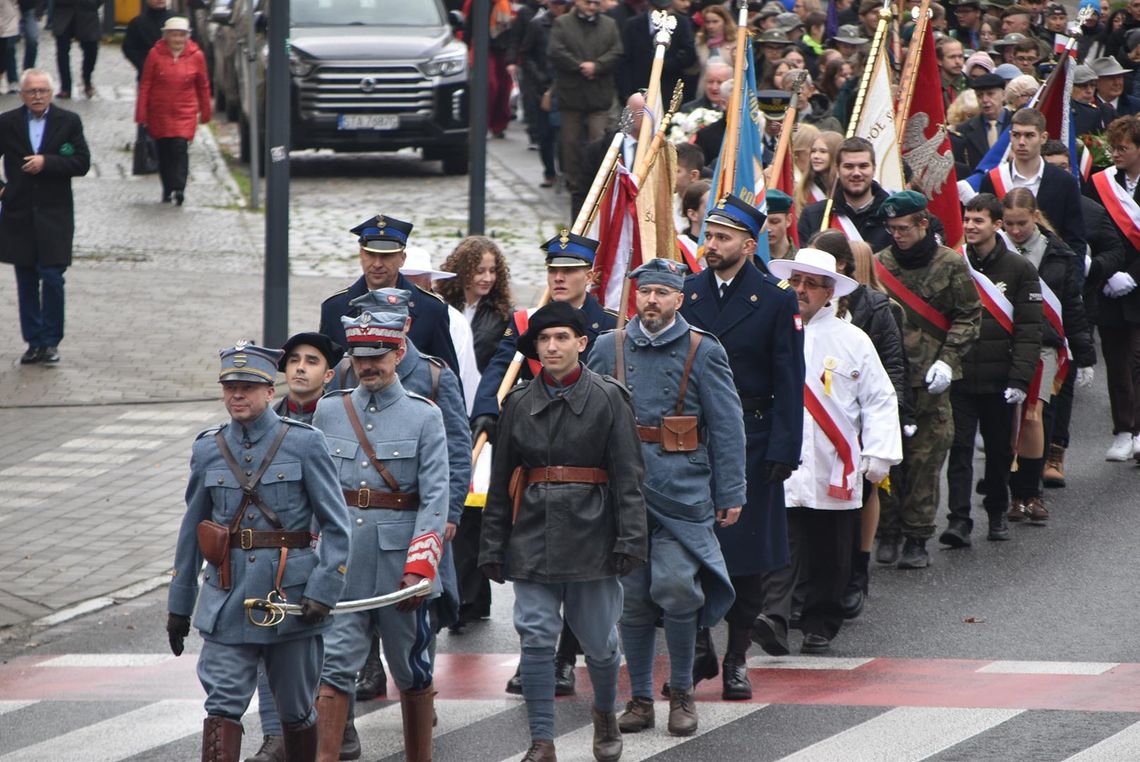 Powiatowe obchody Święta Niepodległości (GALERIA) Powiatowe obchody Święta Niepodległości (GALERIA)