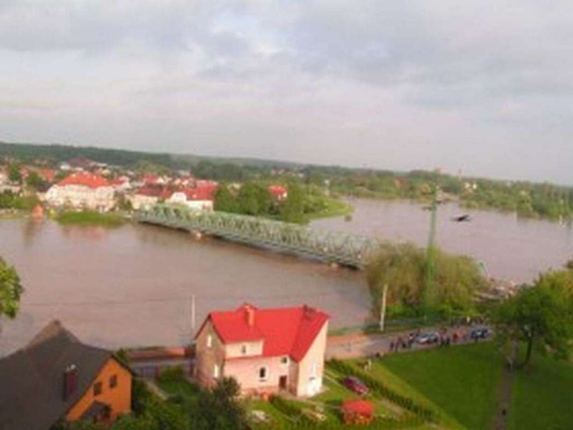 Powódź zagląda w oczy. Potrzebna POMOC!