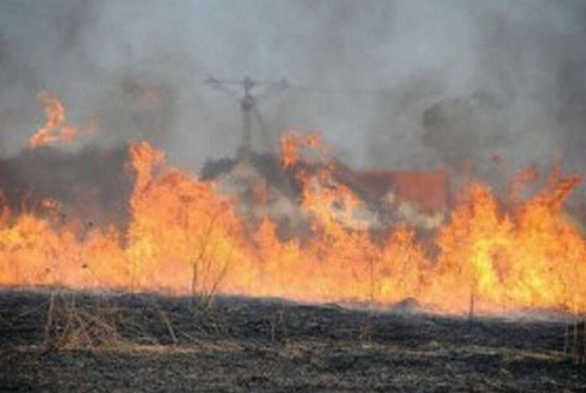 Pożar w środku miasta