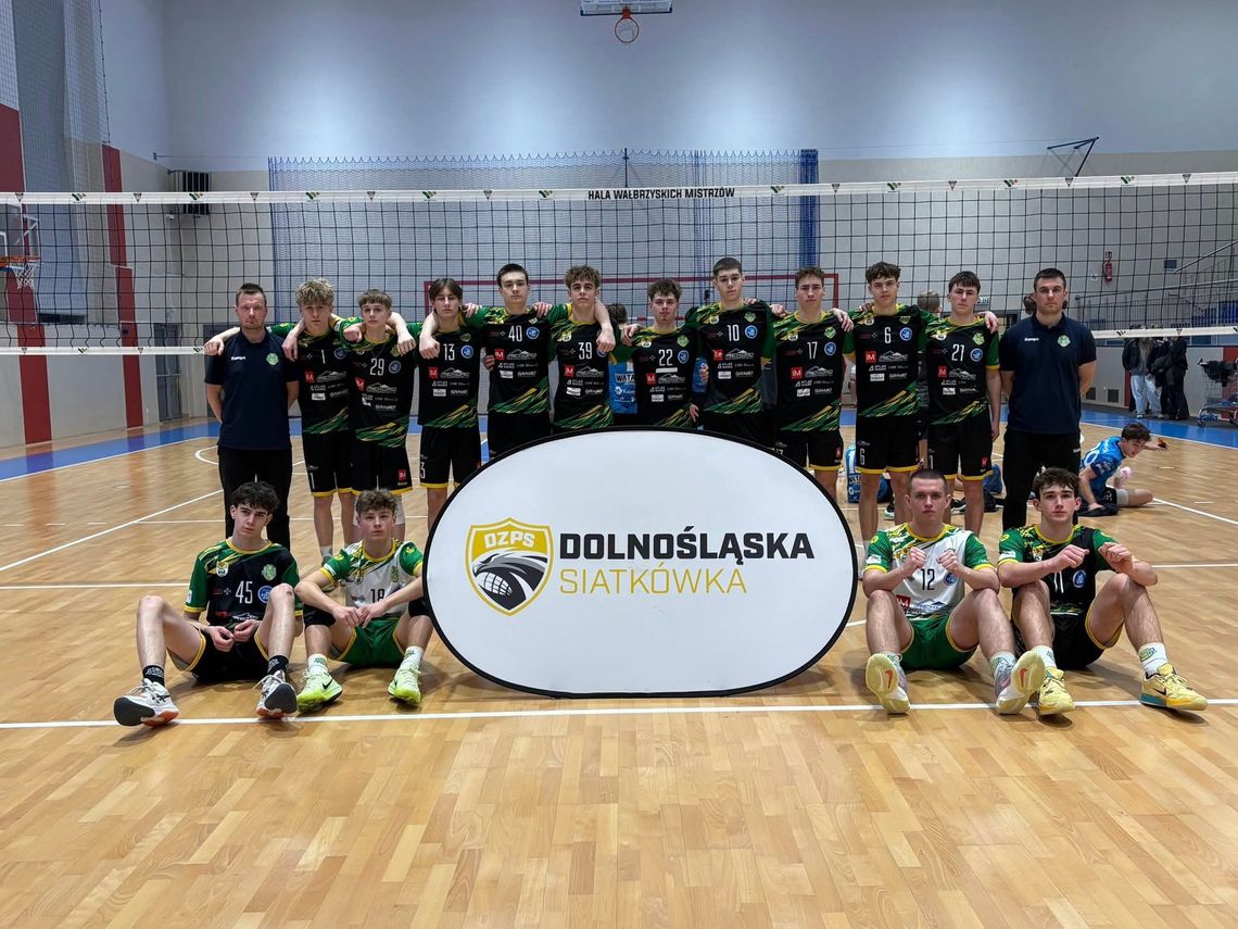 Przegrali trzy razy, ale w 1/8 Mistrzostw Polski zagrają