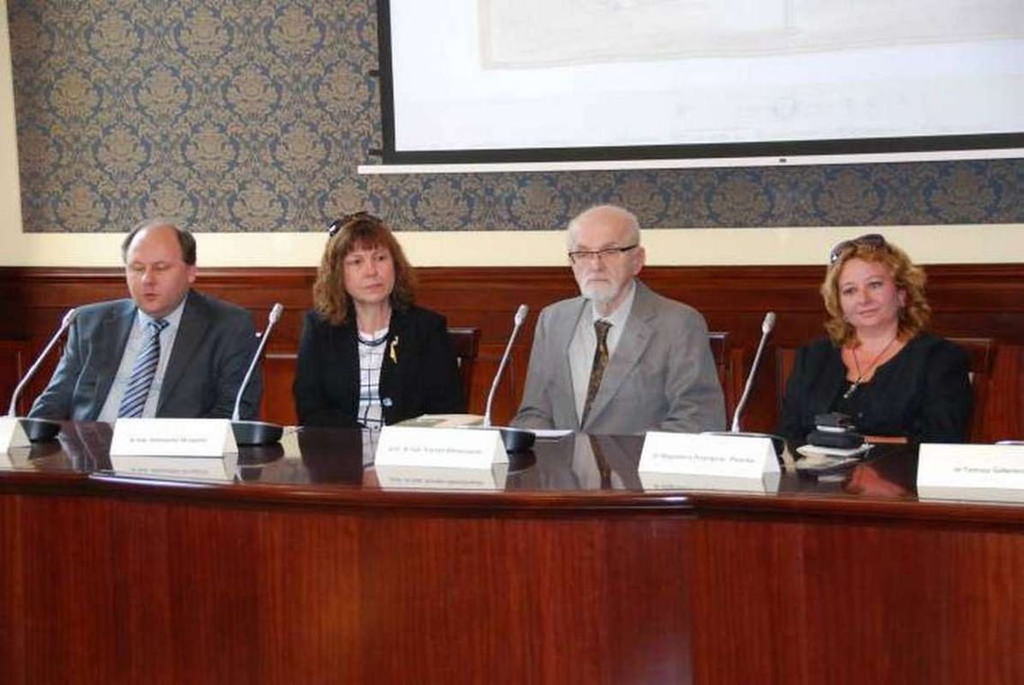 Przyszli ze wschodu, Niemiec, Moraw i Chin