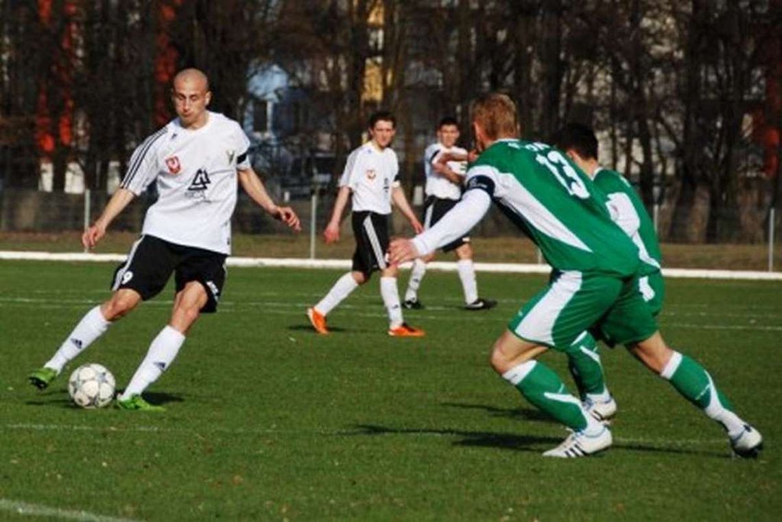 Remis w cieniu rodzinnej tragedii