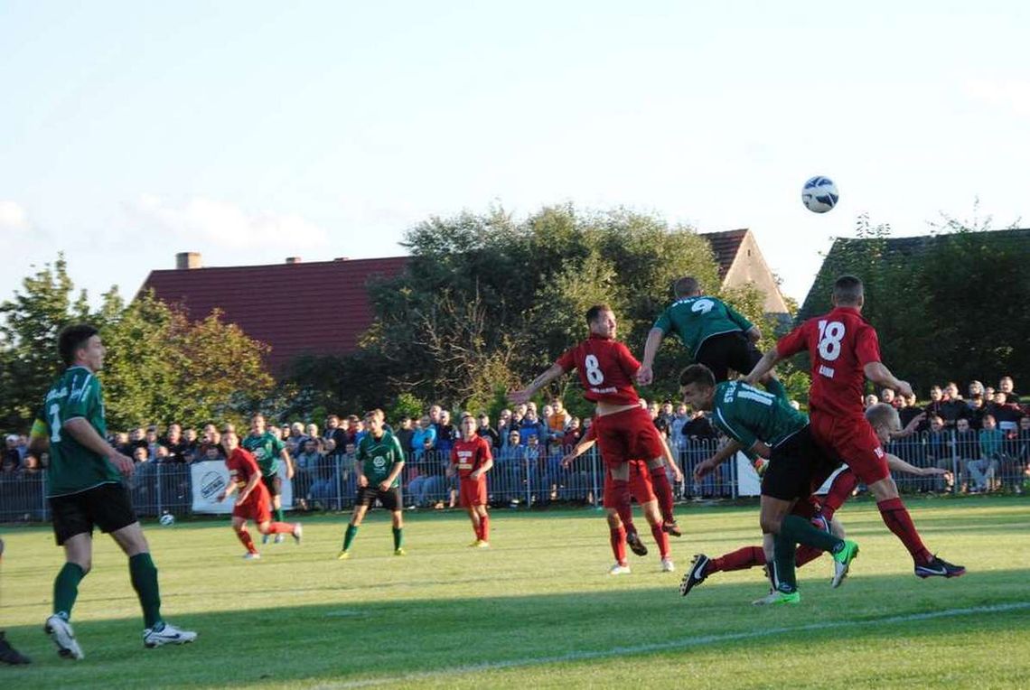 Remisowe wielkie derby