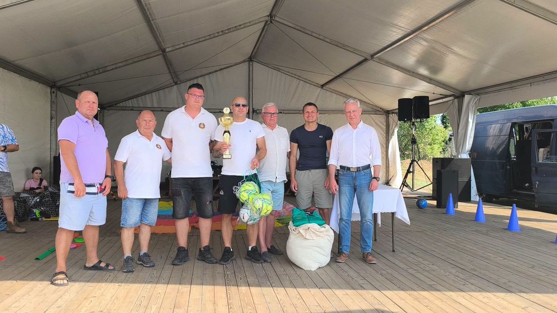 Rodzinny piknik i piłkarskie emocje w Minkowicach