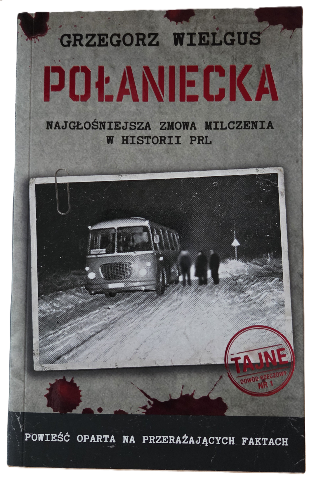 Jedna zbrodnia i... zmowa milczenia