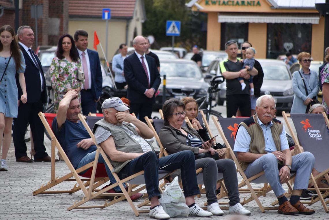 Rynek, leżaczki, święto....