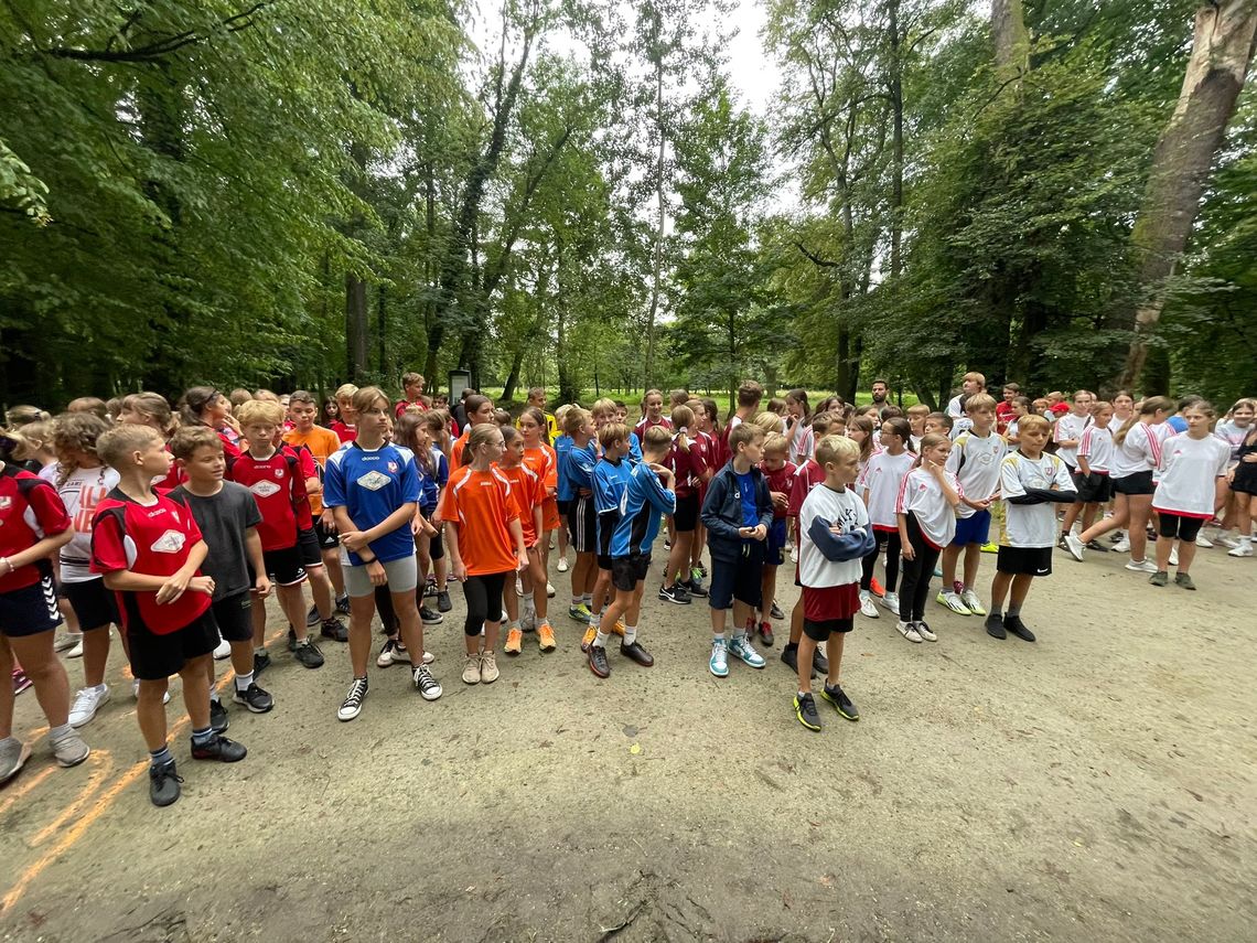 Rywalizowali w Sztafetowych Biegach Przełajowych