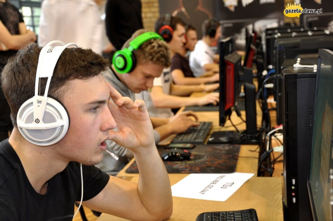 Rywalizują w wirtualnym świecie Rywalizują w wirtualnym świecie