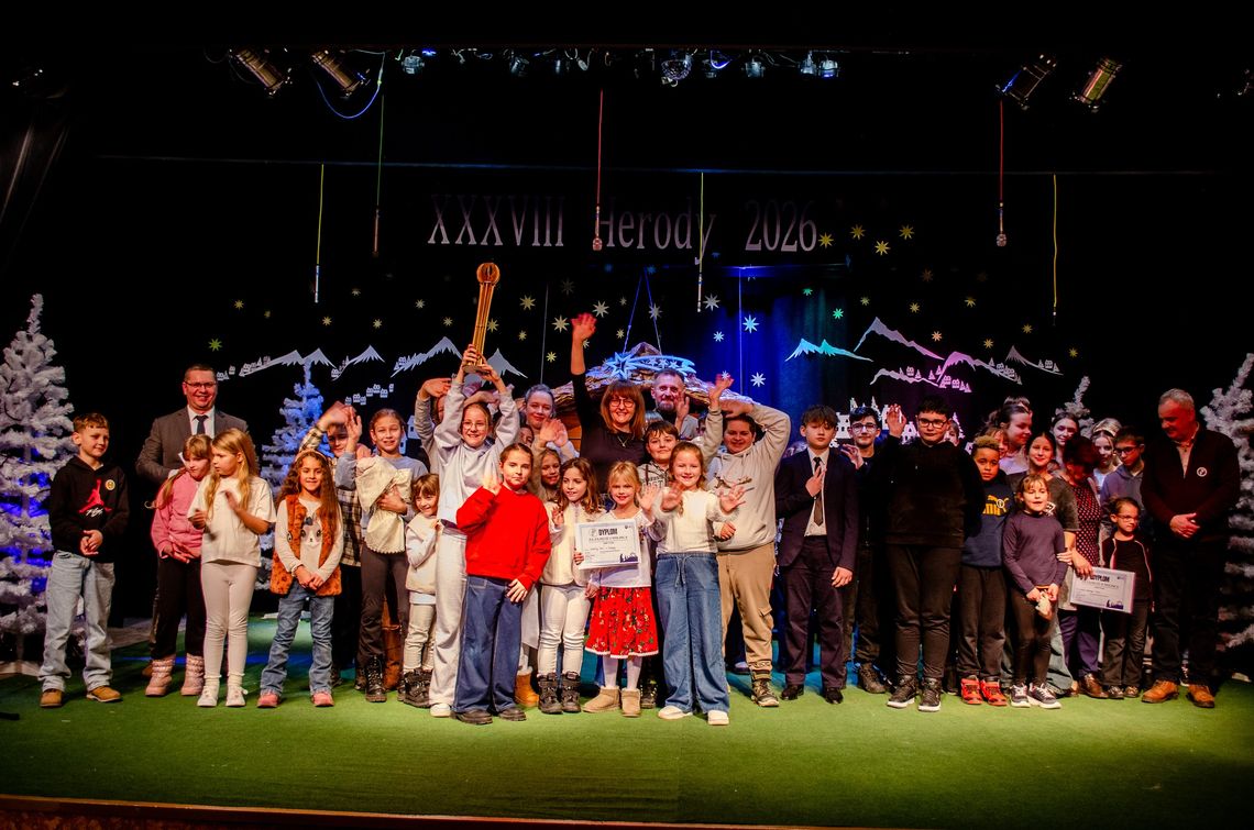 Schola "Milusińscy Pana" z Bystrzycy górą! Wywalczyli Berło Heroda!