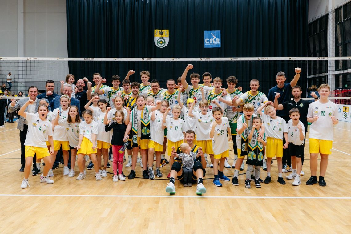 Siatkarze z Brzegu Dolnego bez szans. "Volley" z kolejnym zwycięstwem