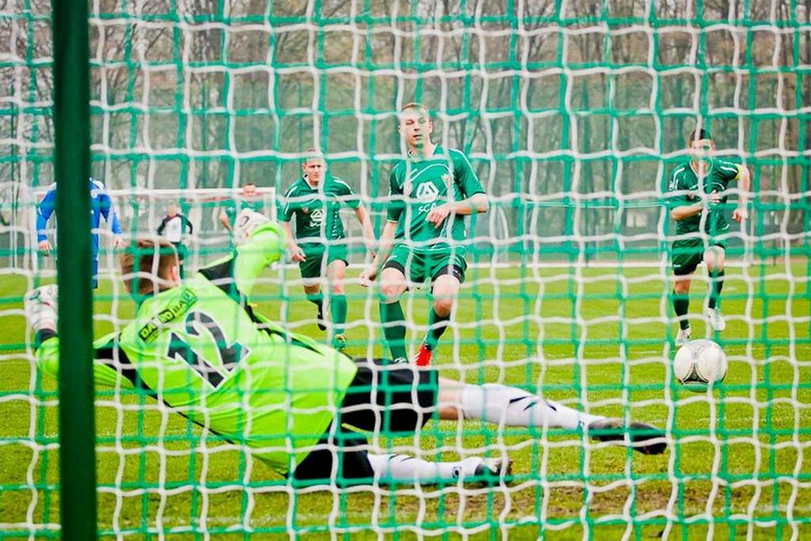 Skromnie i trochę szczęśliwie Skromnie i trochę szczęśliwie