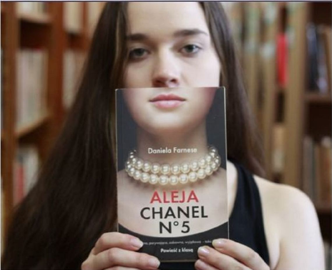 SLEEVEFACE, czyli ubierz się w książkę. Konkurs fotograficzny SLEEVEFACE, czyli ubierz się w książkę. Konkurs fotograficzny