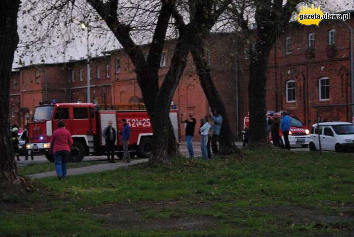 Spadła ze schodów. Wezwano helikopter