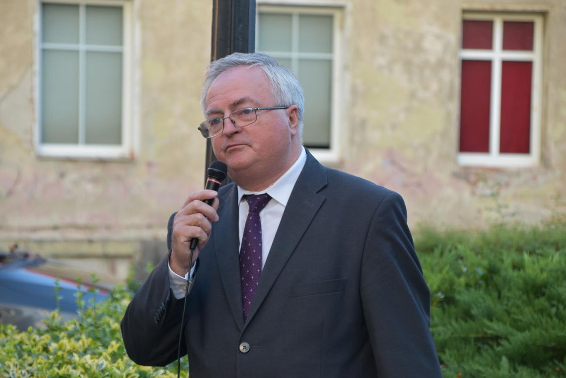 Starosta: - Składam hołd ludziom 10-milionowej "Solidarności" Starosta: - Składam hołd ludziom 10-milionowej "Solidarności"