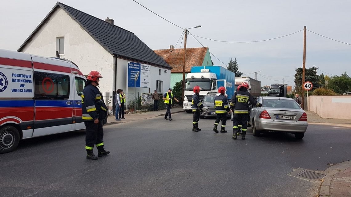 Stłuczka na skrzyżowaniu Oleśnickiej i Witosa