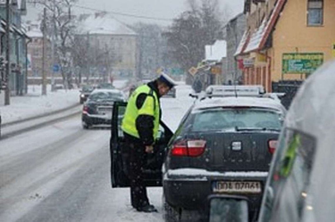 Stówa za brak pasów