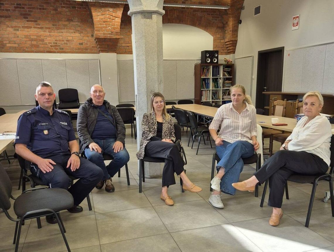 Superwizja dla osób pracujących z osobami doświadczającymi przemocy…