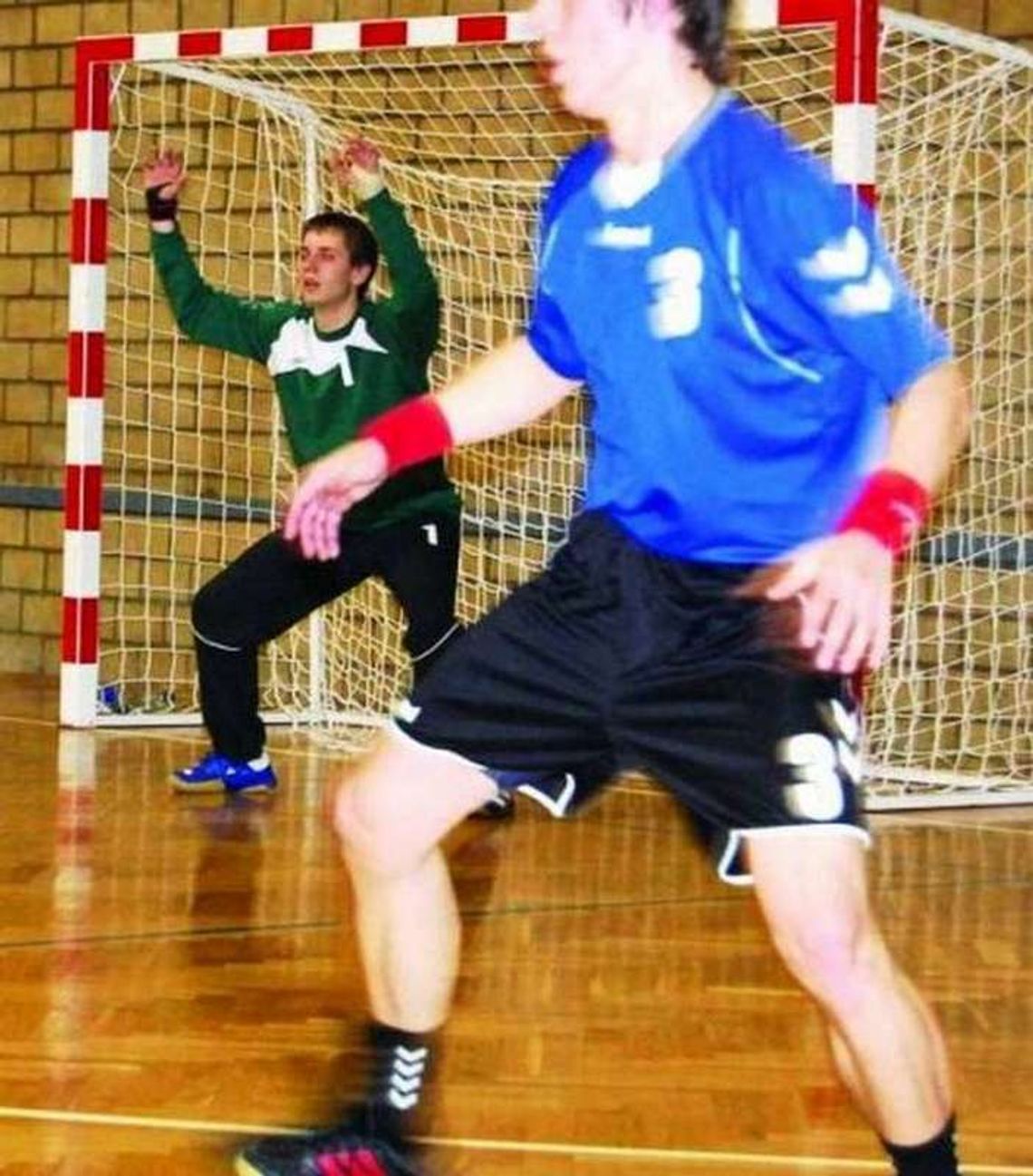 Szczypiorniak wciąż w grze...