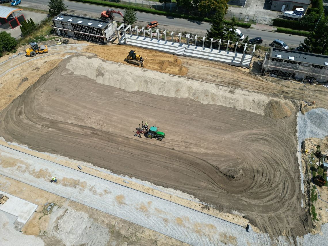 Tak budowa tego kompleksu sportowego wygląda z góry Tak budowa tego kompleksu sportowego wygląda z góry