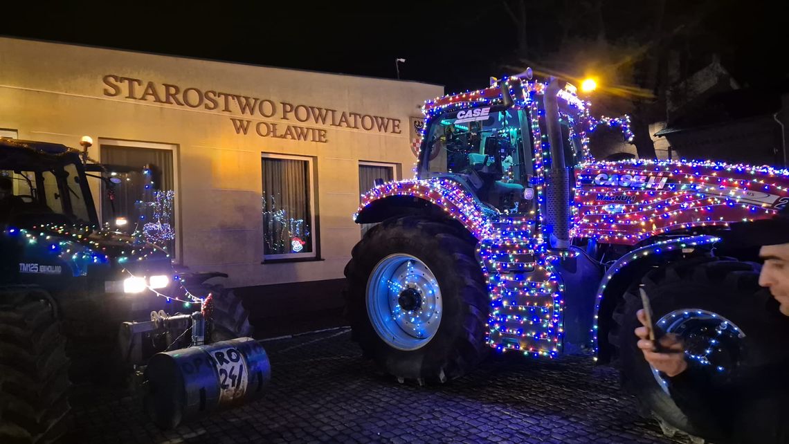 Taki akcent na parkingu Starostwa Powiatowego
