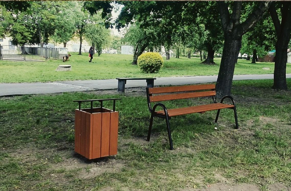 Te ławki są potrzebne!