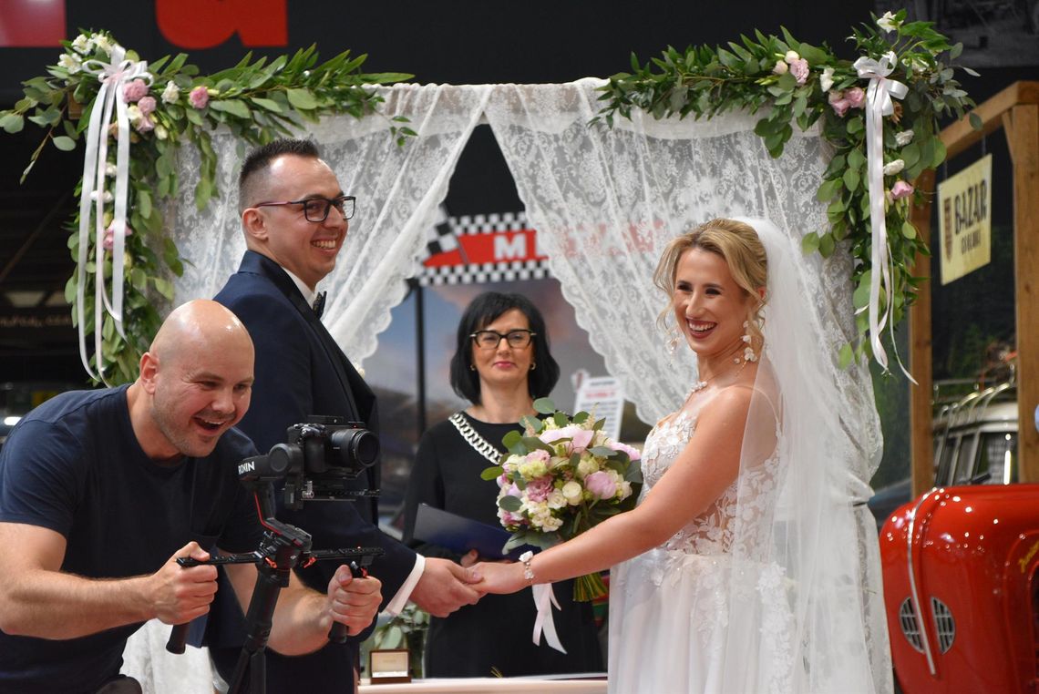 To pierwszy ślub w Muzeum Motoryzacji WENA
