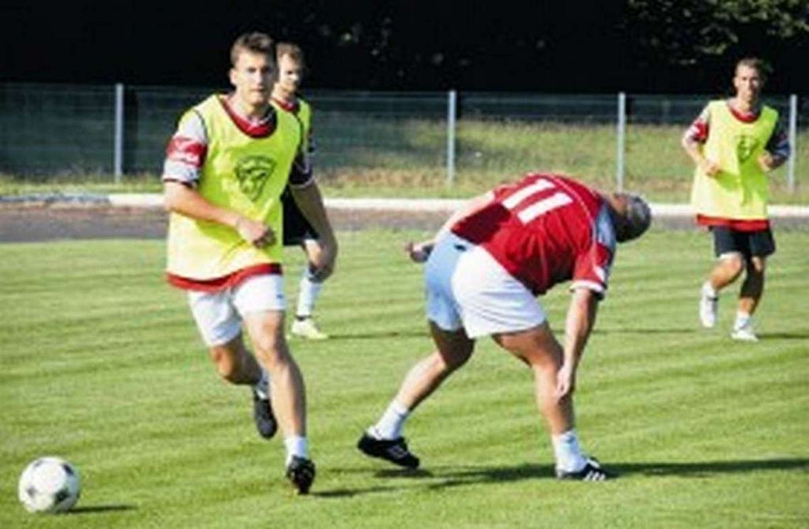 Treningowe granie i komarów pryskanie