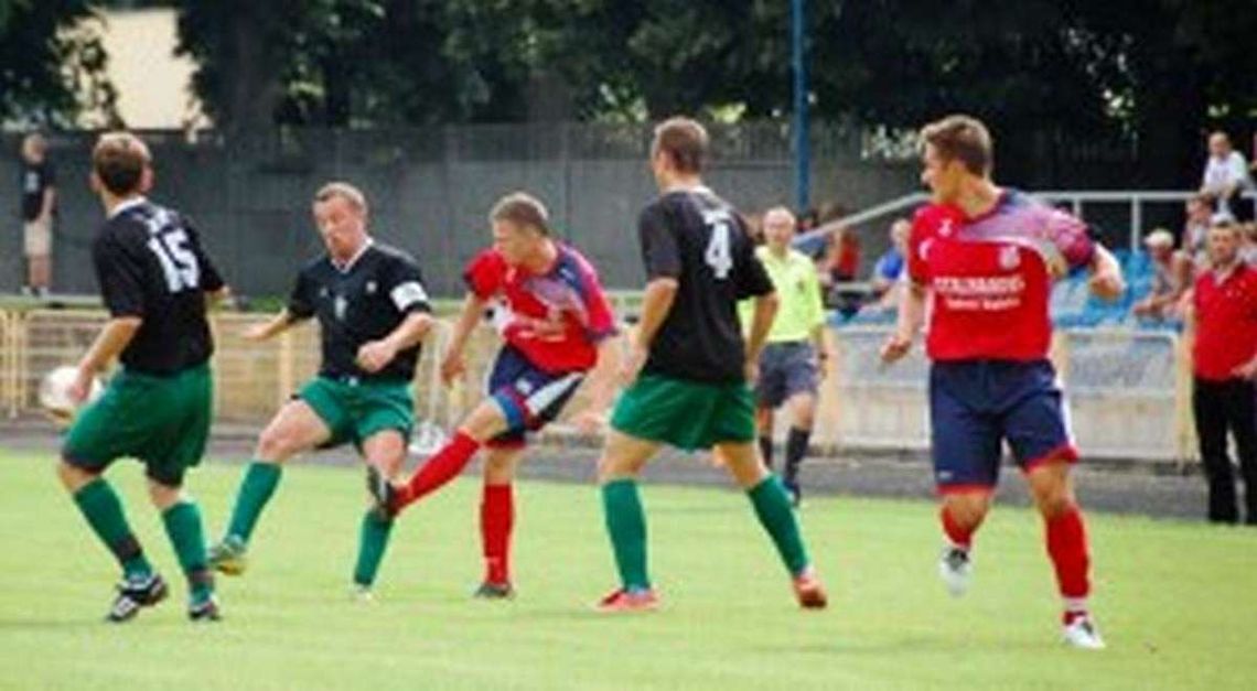 Tropikalny remis i bałagan w DZPN Tropikalny remis i bałagan w DZPN