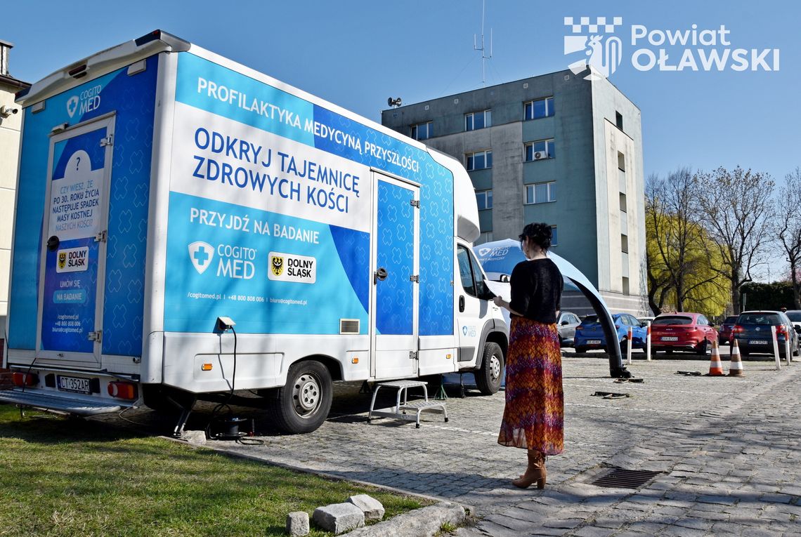 Trwa akcja bezpłatnych badań gęstości kości dla kobiet 40+