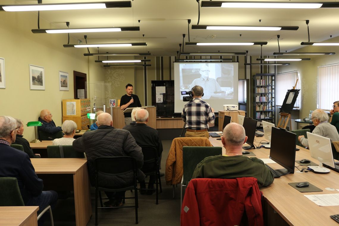 Trzy ciekawe prezentacje na spotkaniu Klubu Poszukiwaczy Zaginionej Historii Oławy Trzy ciekawe prezentacje na spotkaniu Klubu Poszukiwaczy Zaginionej Historii Oławy