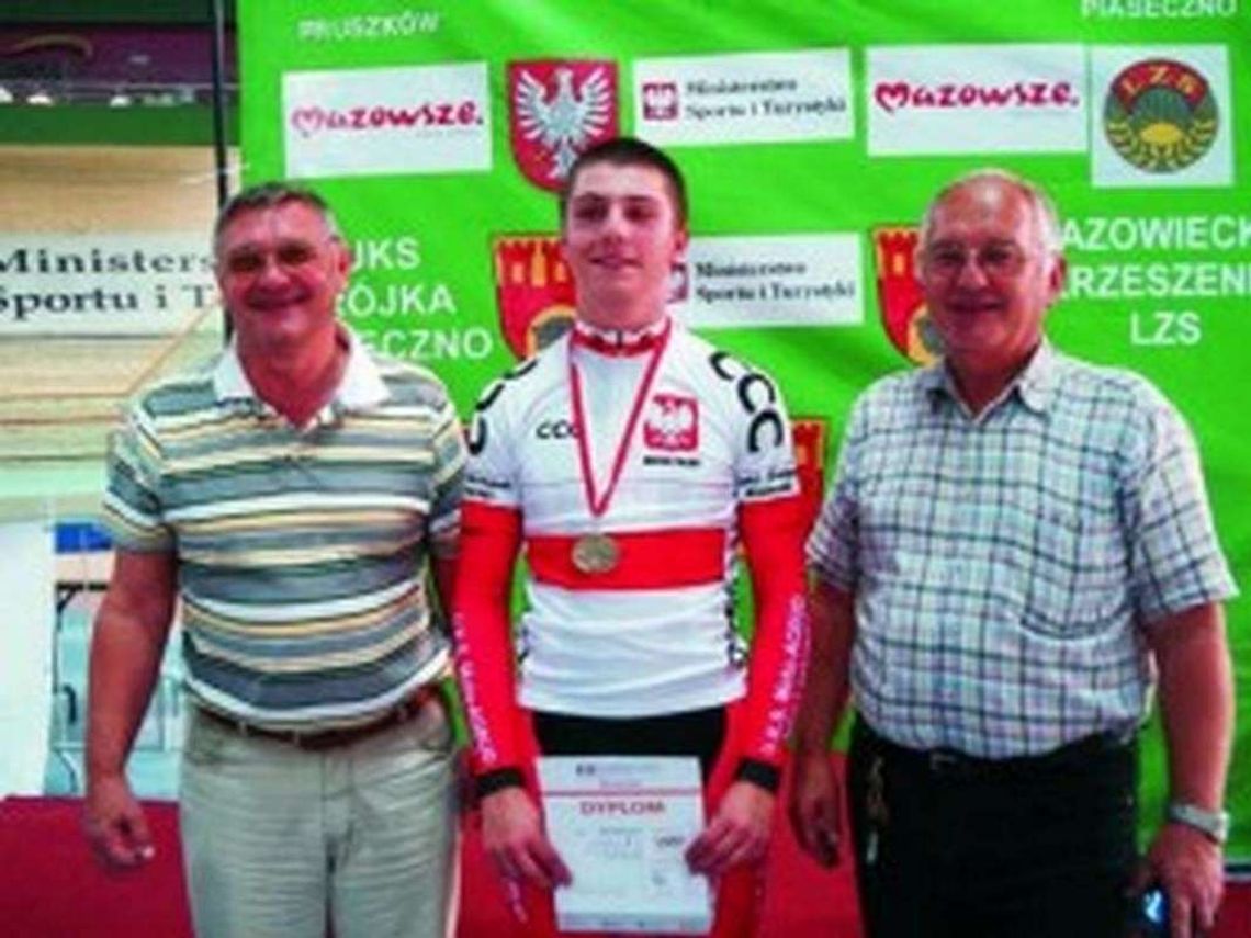 Trzy razy złoto Trzy razy złoto