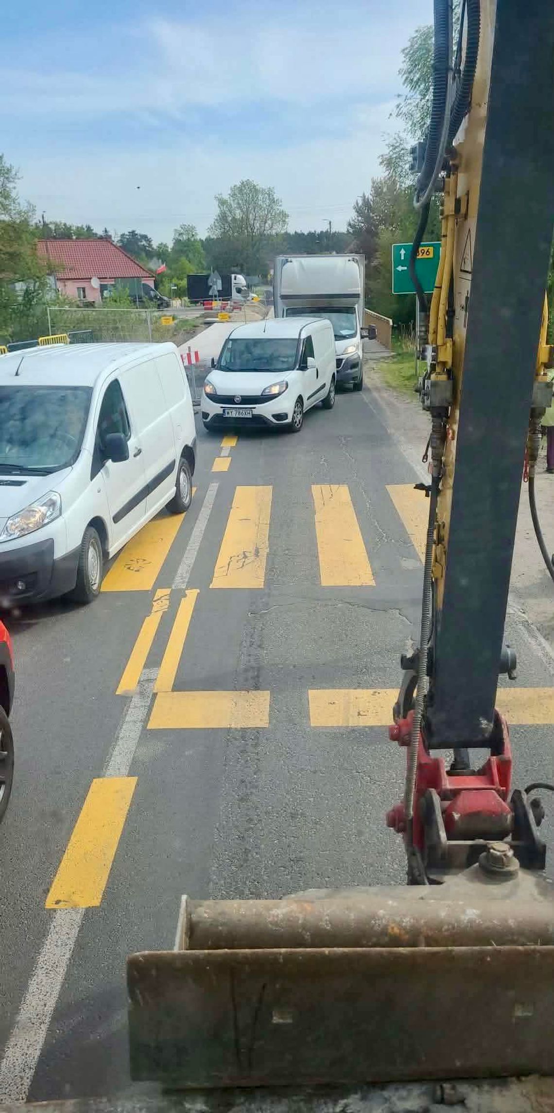 Tymczasowo wraca ruch wahadłowy na trasie z Jelcza-Laskowic do Oławy Tymczasowo wraca ruch wahadłowy na trasie z Jelcza-Laskowic do Oławy