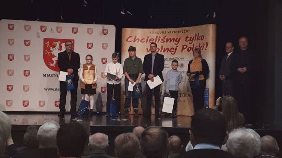 Uczniowie z SP 2 w Oławie zwycięzcami konkursu "Chcieliśmy tylko wolnej Polski"
