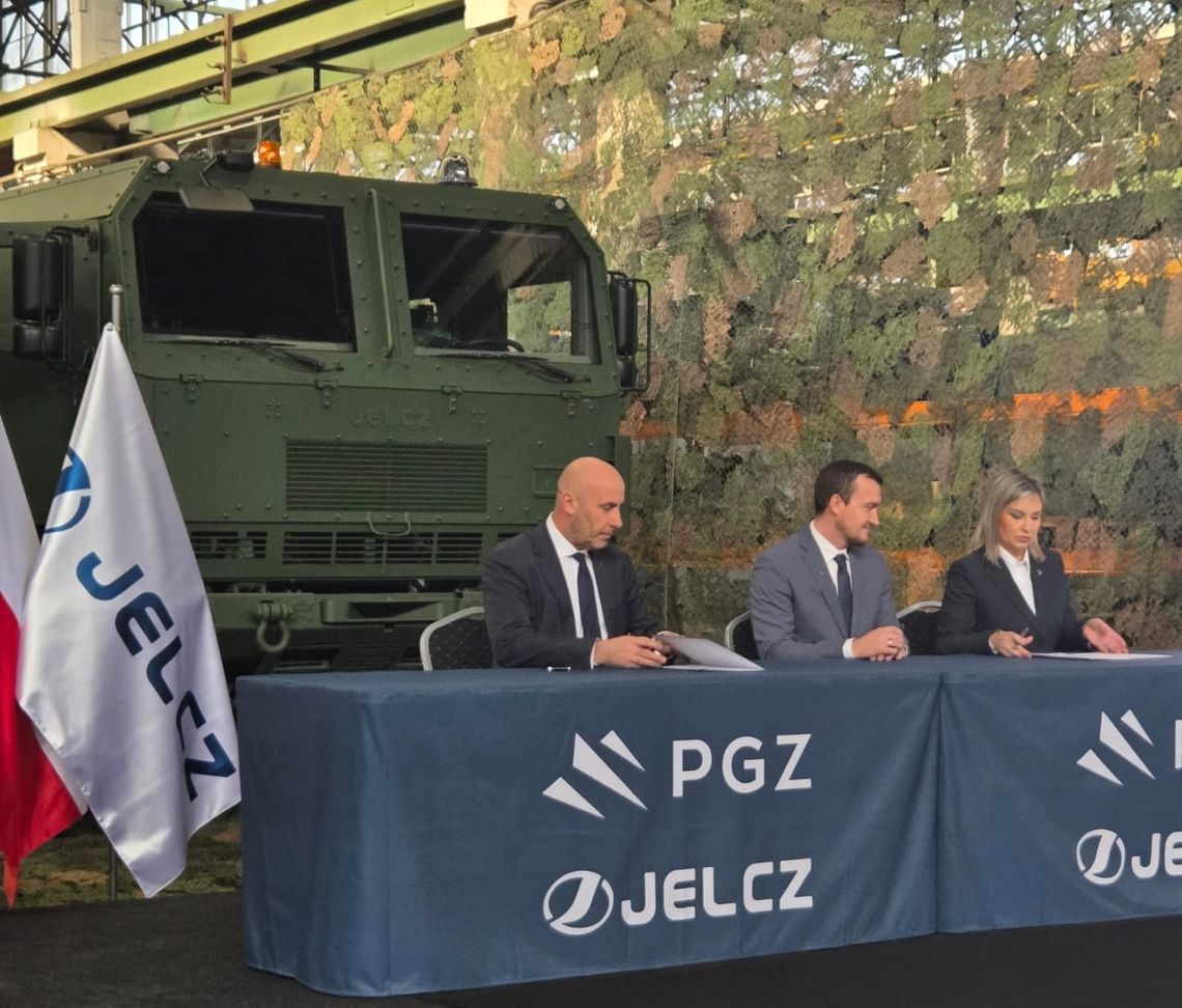 Umowa w sprawie rozbudowy spółki JELCZ podpisana. Są pieniądze, będą miejsca pracy