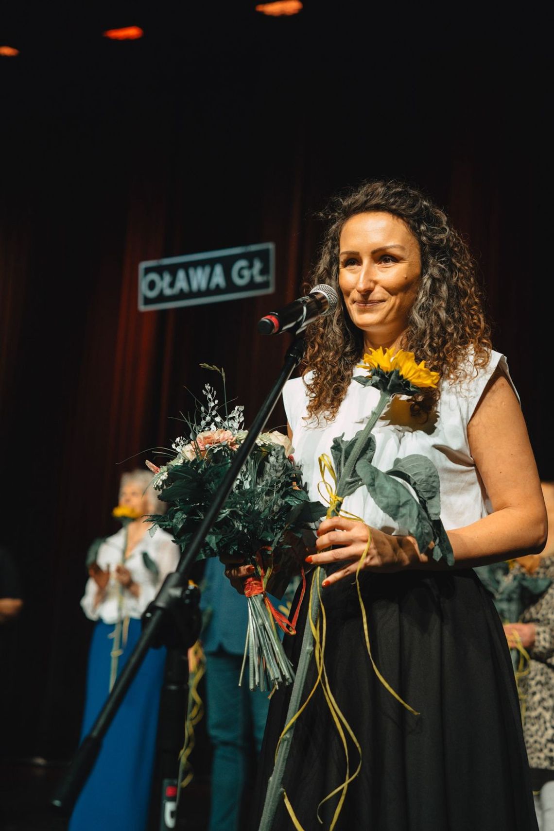 UTW - jest powód, by się ładnie ubrać, umalować i wyjść z domu...