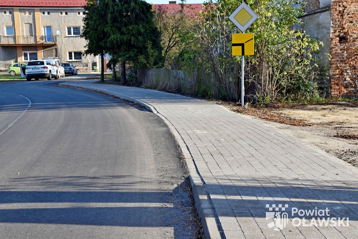 W Niemilu jest już nowy chodnik