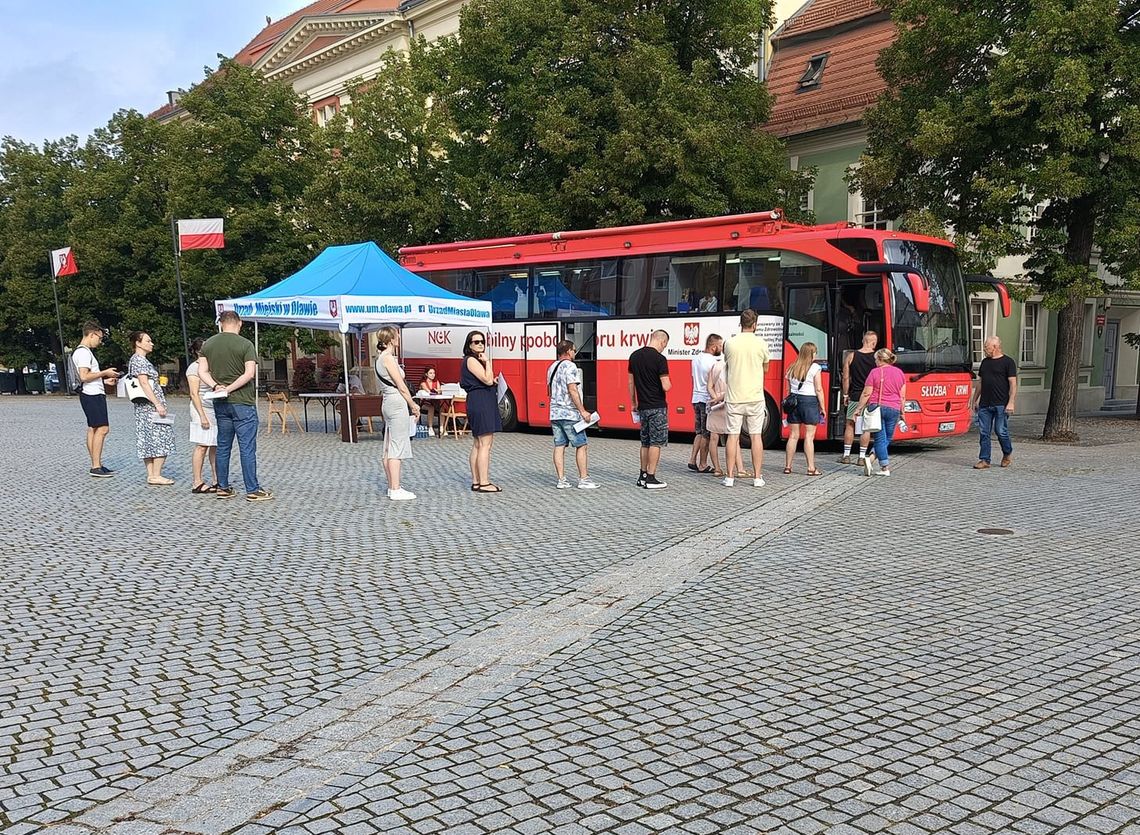 Wiesz, ile krwi miesięcznie potrzebuje szpital w Oławie? Wiesz, ile krwi miesięcznie potrzebuje szpital w Oławie?