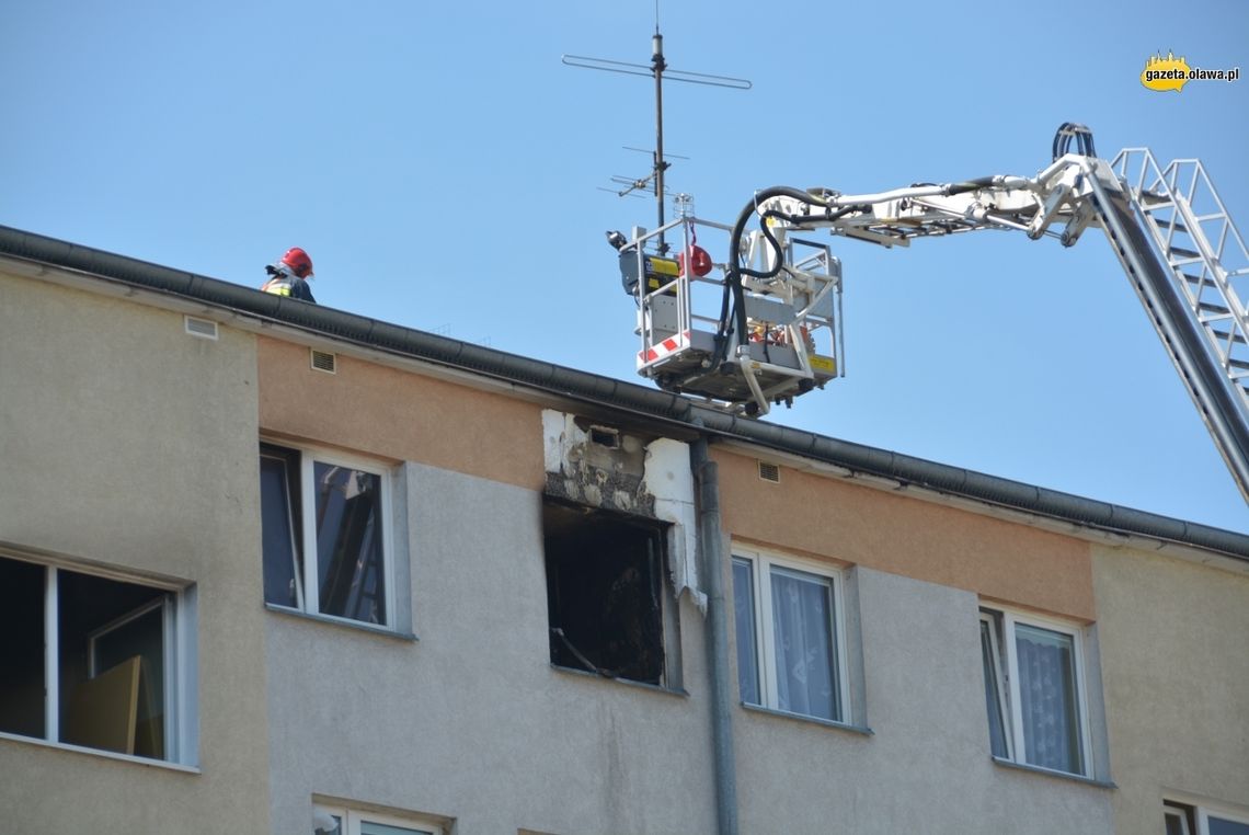 Wyszła na papierosa i zobaczyła pożar. Mieszkańcy dziękują!