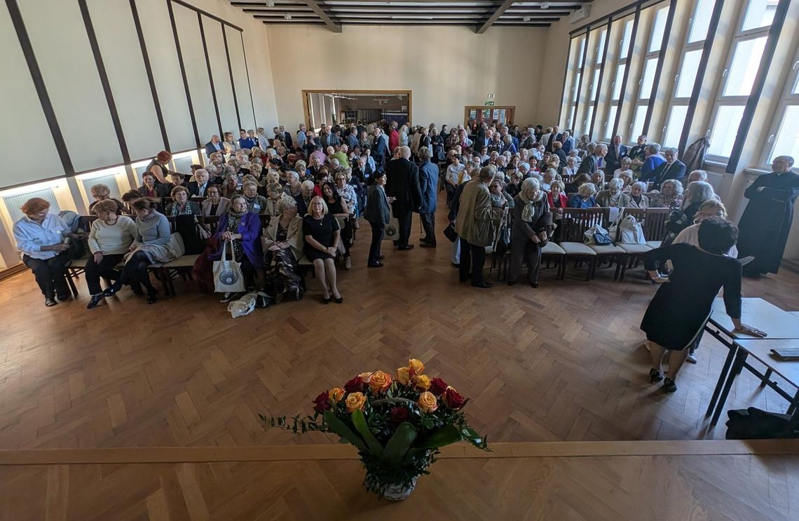 XI Zjazd Abslowentów LO nr 1 (GALERIA cz.1)