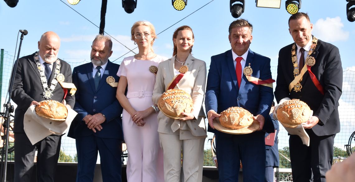 Za pracę, dzięki której na naszych stołach nie brakuje chleba Za pracę, dzięki której na naszych stołach nie brakuje chleba