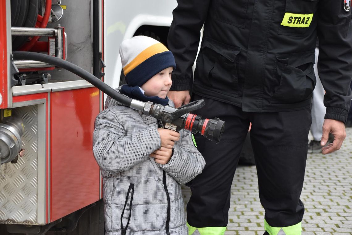 Zabawa dla dzieci z myślą o dzieciach [ZDJĘCIA]