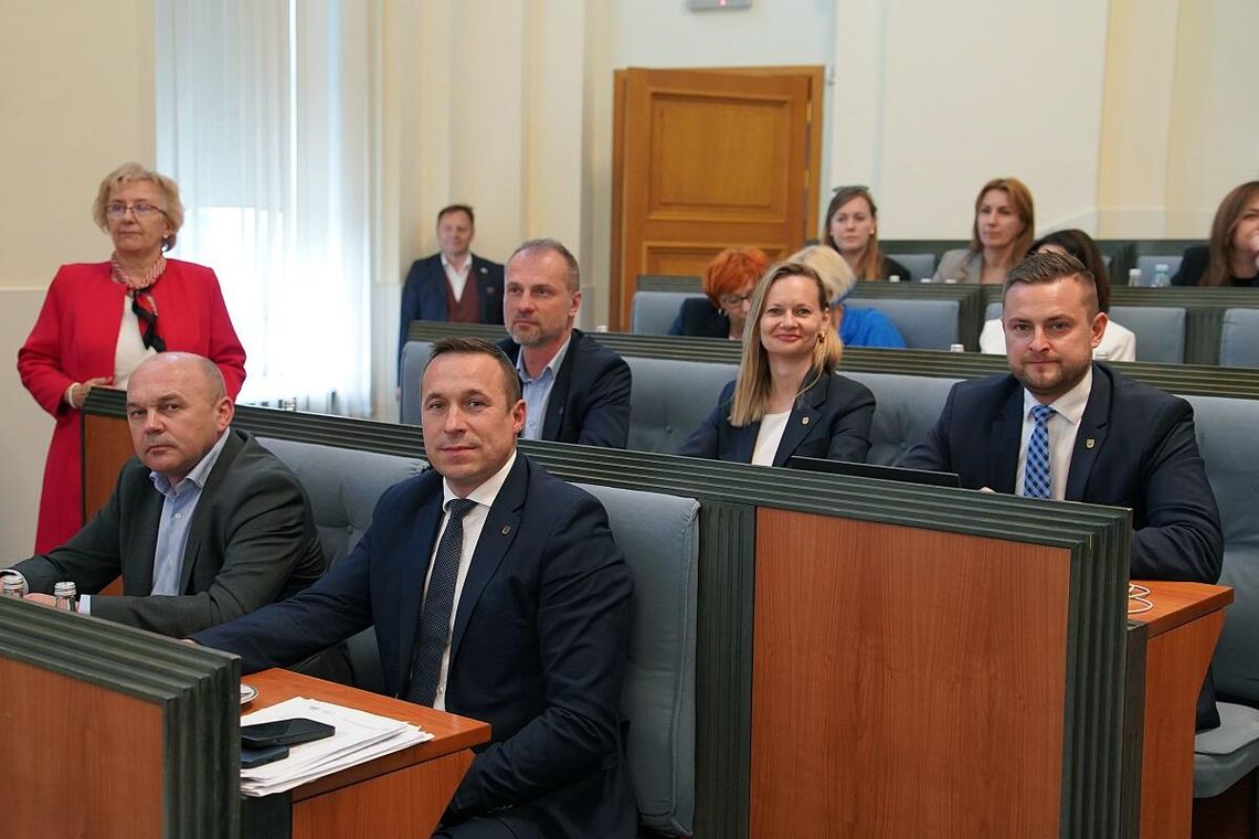 Zarząd Województwa Dolnośląskiego otrzymał absolutorium za 2024 rok!