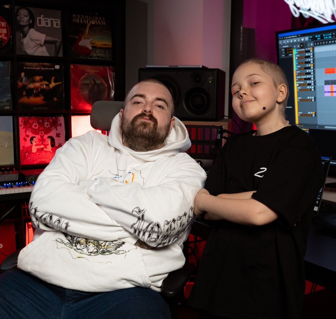 Zbiórka przebiła 10 mln zł! A wszystko rozpoczęło rapowanie Bedeosa 2115 i Mai Mecan z Oławy