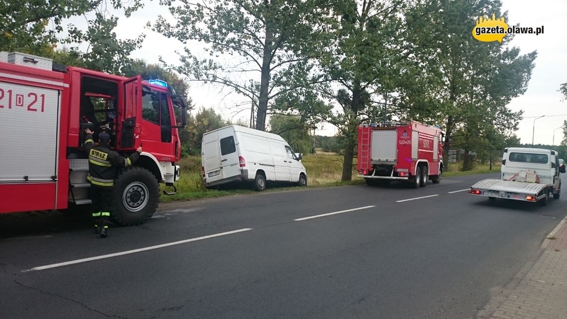 Zjechał na drugi pas