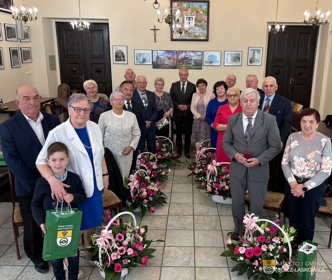 Złote gody razy osiem!