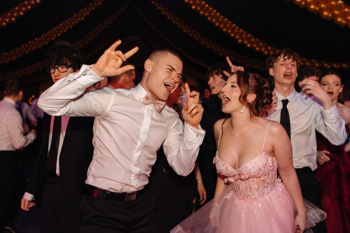 Zobacz, jak się bawili na studniówce (FILMIK)