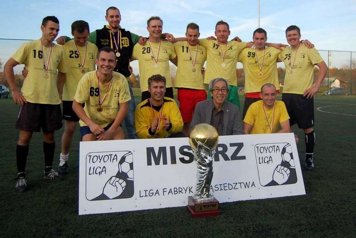 "Żółte Sępy" zdobyły puchar